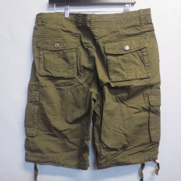 WEVEN MEN'S CARGO SHORT - OLIVE GREEN - 36" WAIST - Picture 4 of 4